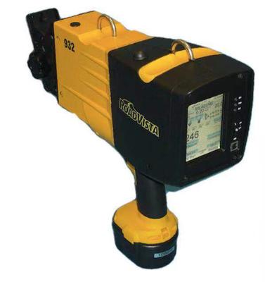 932 Multi-Geometry Retroreflectometer